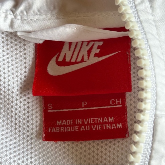 Nike Sportswear S white grey color block wind runner jacket - Picture 4 of 4
